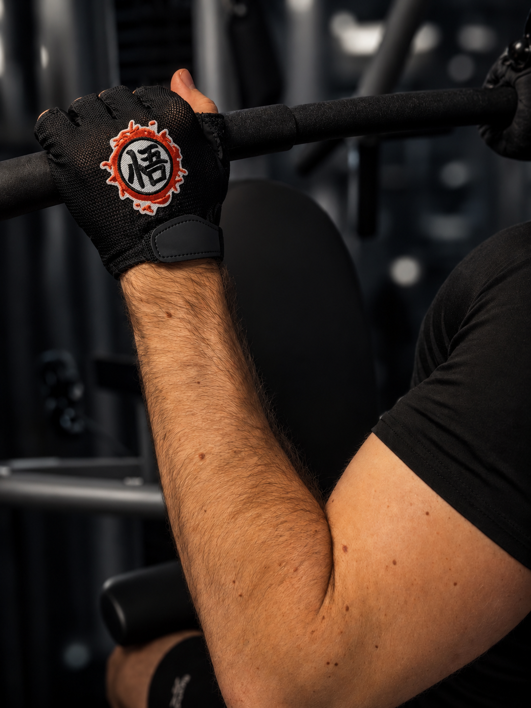 Custom made lifting gloves